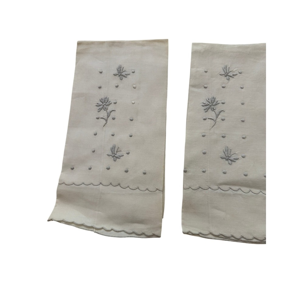 Vintage Hand Towels/Napkins Set of 2 White Silver Floral Butterfly Scalloped 21"